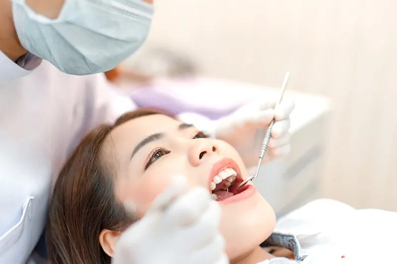 定期検診で虫歯や歯周病の予防の指導